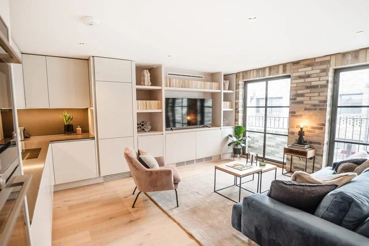 Flat King's Mews in Greater London