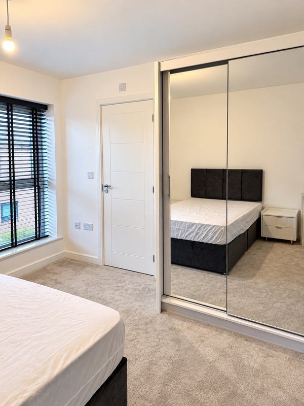 Room Connie Street in North West Leicestershire