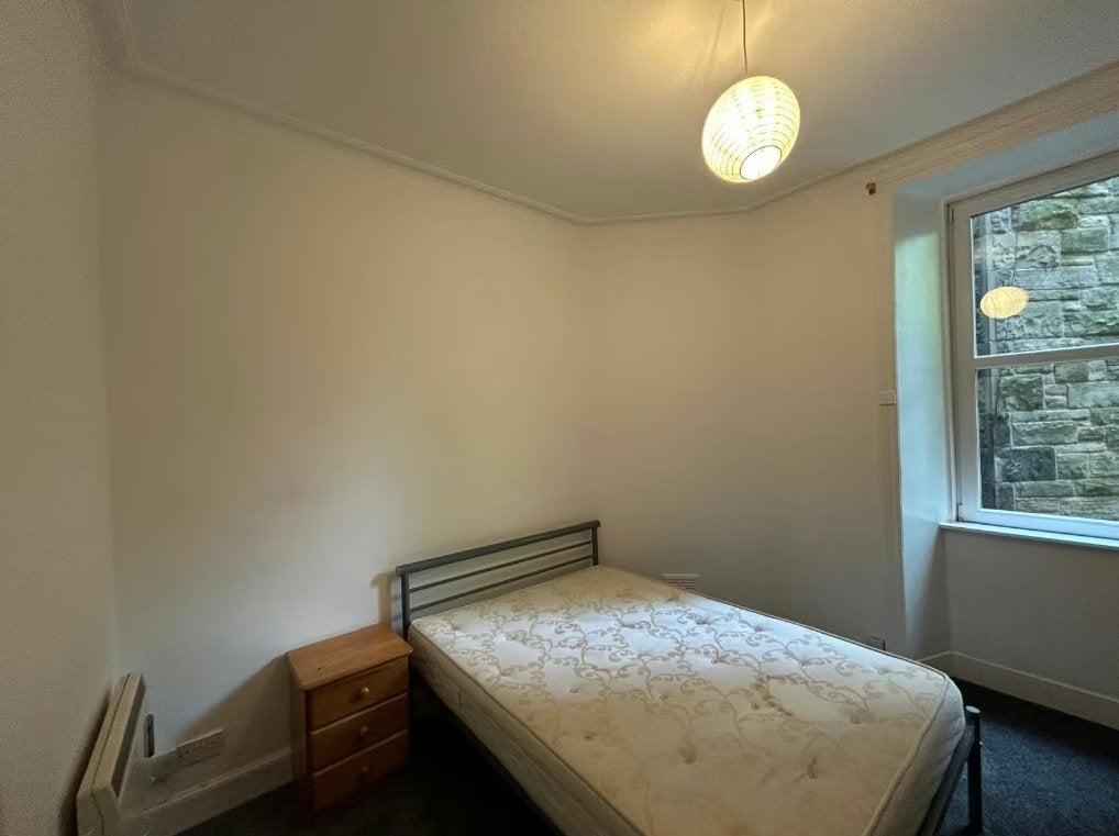 Flat Wardlaw Place in City of Edinburgh