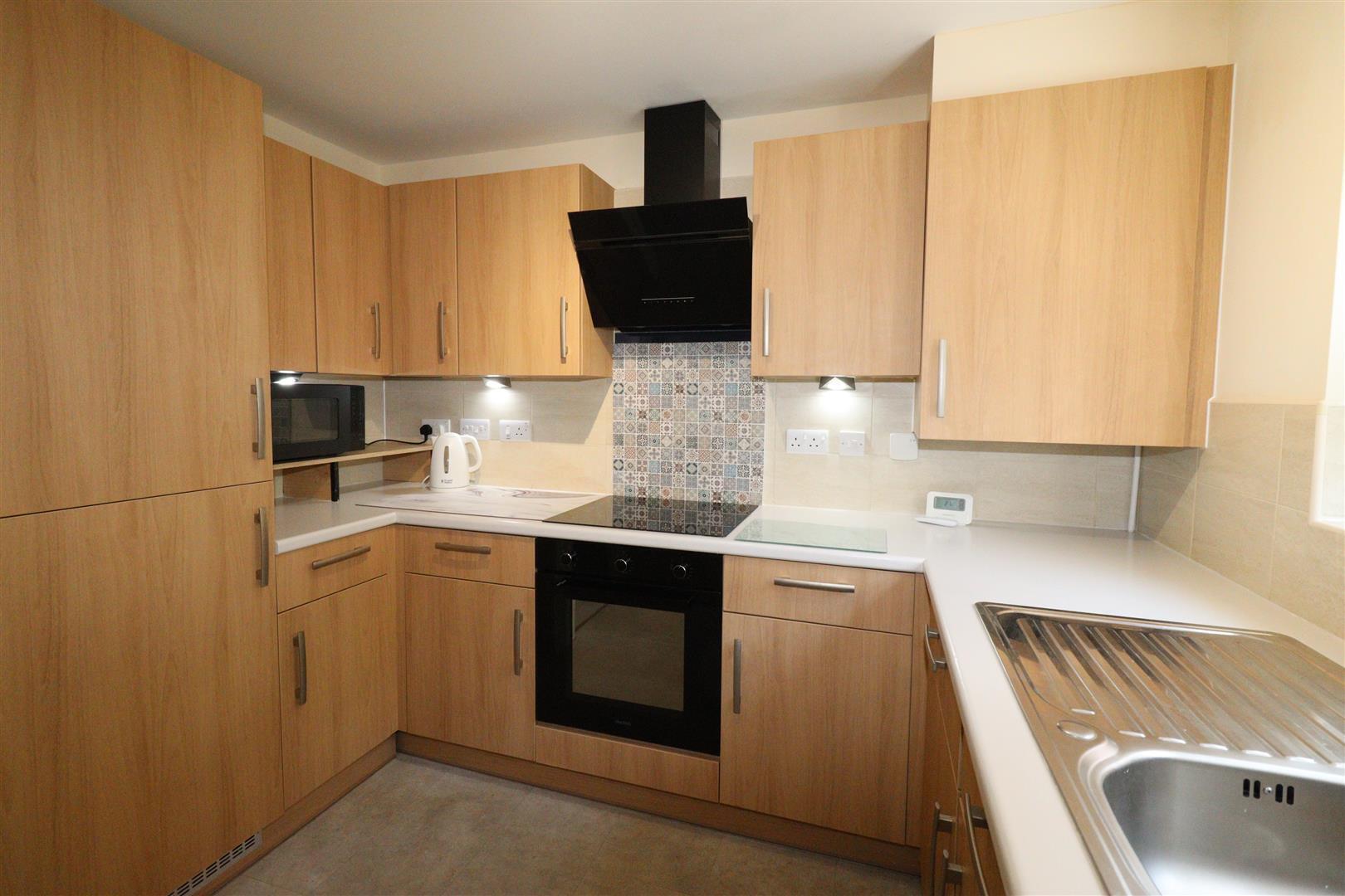 Flat Victoria Road in Macclesfield