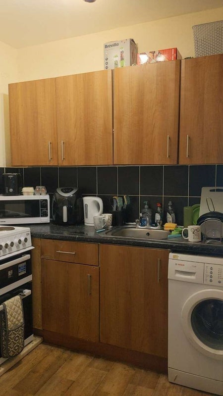 Room Byres Road in Glasgow