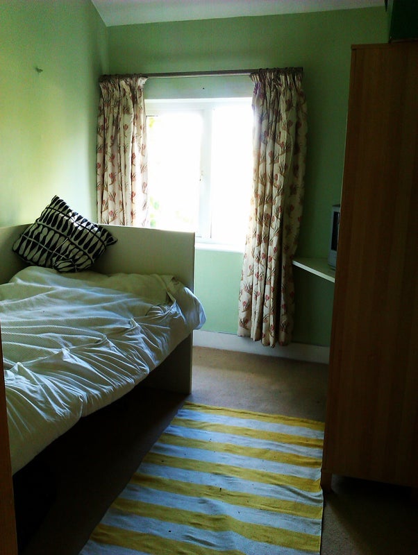 Room Fossil Road in Greater London