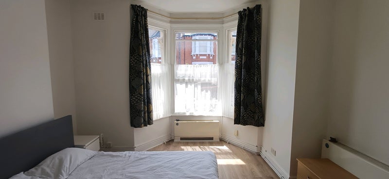 Room Waldemar Road in Greater London