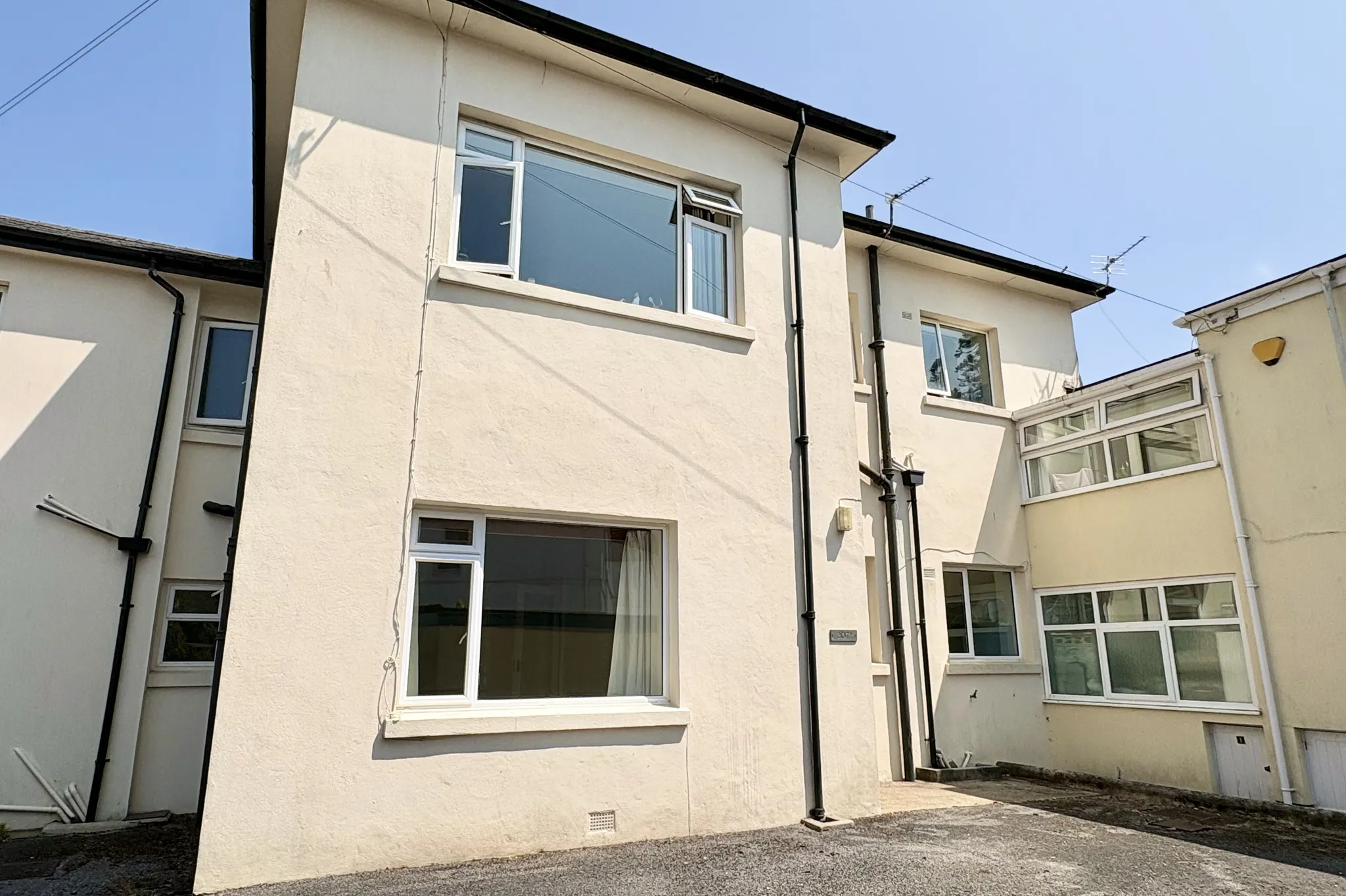Flat St Marychurch Road in Torquay