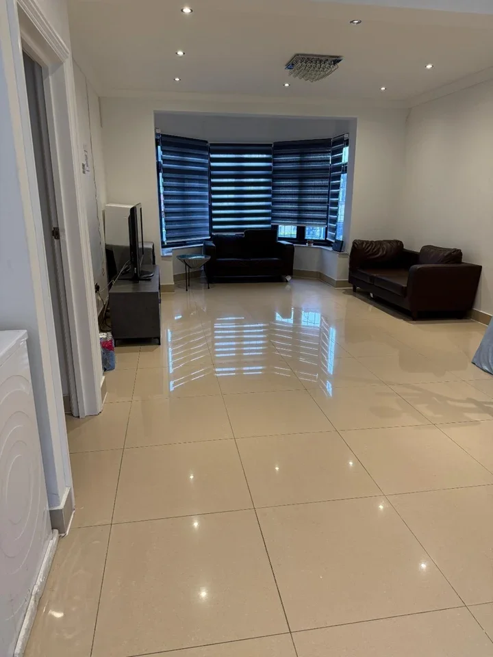 Room Prospect Road in Greater London