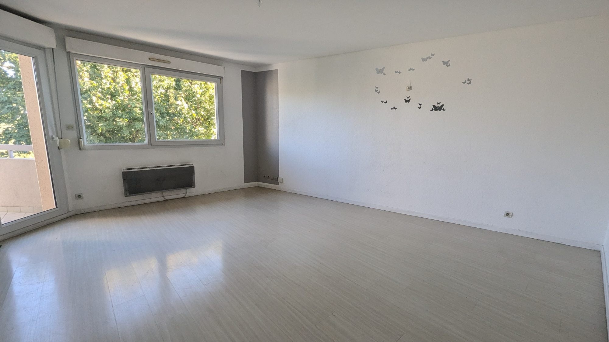 Flat Rue René Brut in Beaumont