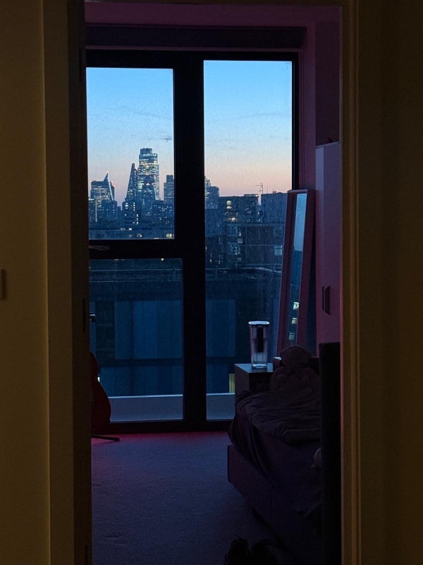Room Radial Avenue in Greater London