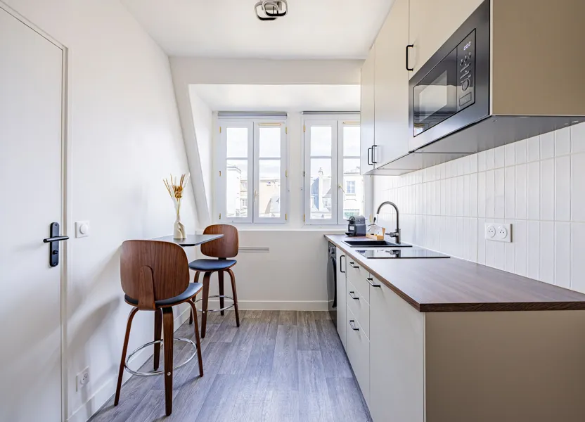 Chambre Rue Pierre Cherest à Neuilly-sur-Seine