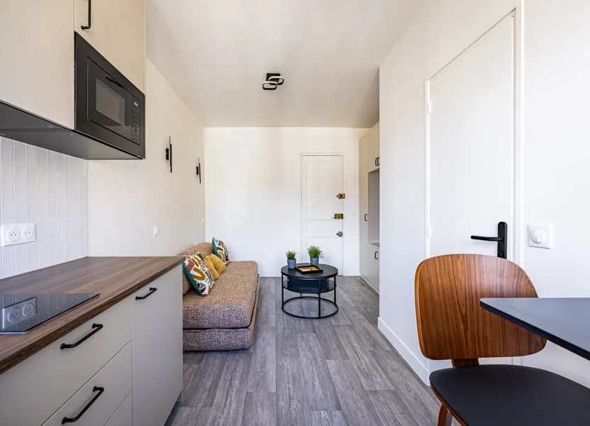Chambre Rue Pierre Cherest à Neuilly-sur-Seine