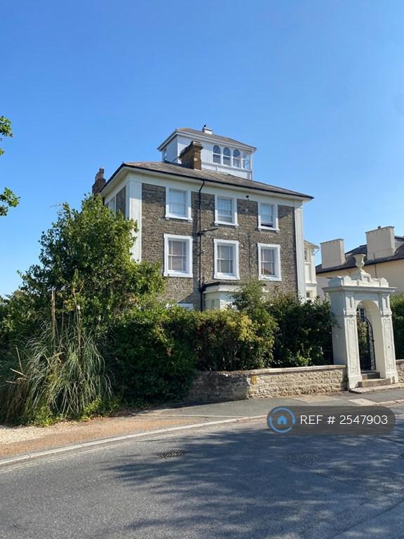 Flat Spencer Road in Ryde