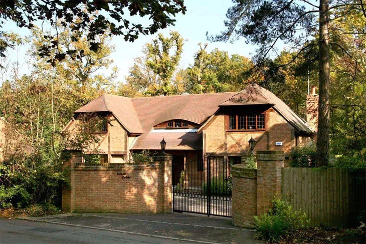 House London Road in Surrey Heath