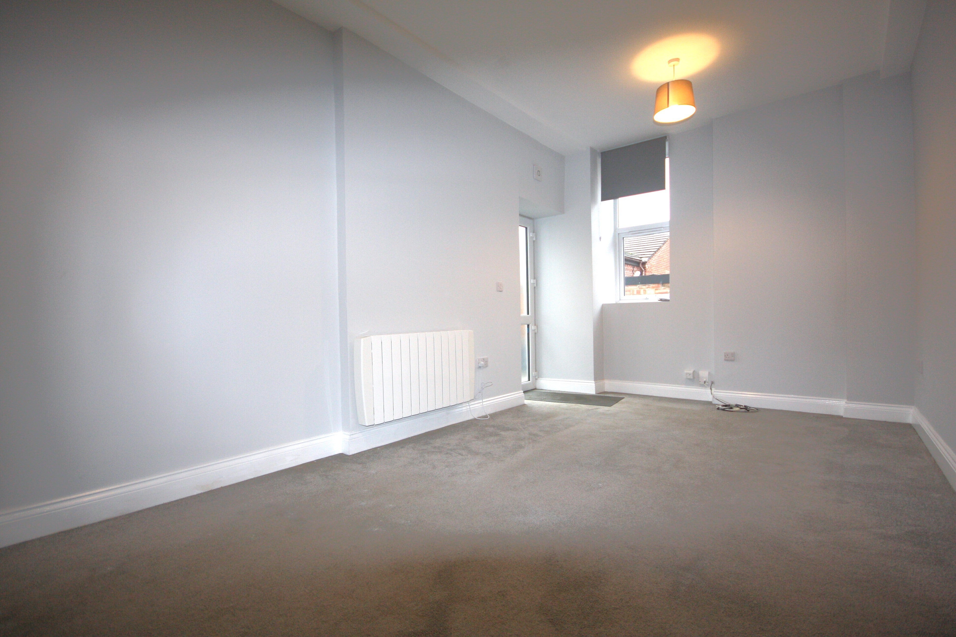 Flat Commercial Road in South Kesteven