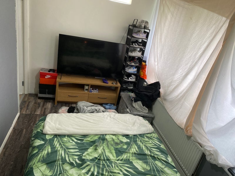 Room Birkbeck Road in Greater London