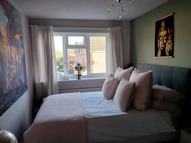 Room Sir Toby Belch Drive in Warwick
