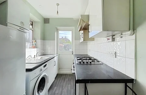 House Lamorna Grove in London