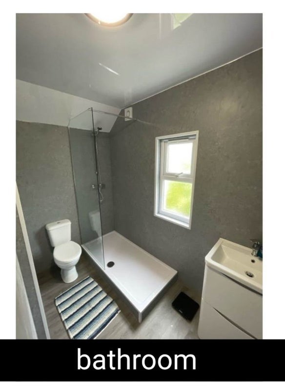 Room Whitchurch Road in Cardiff