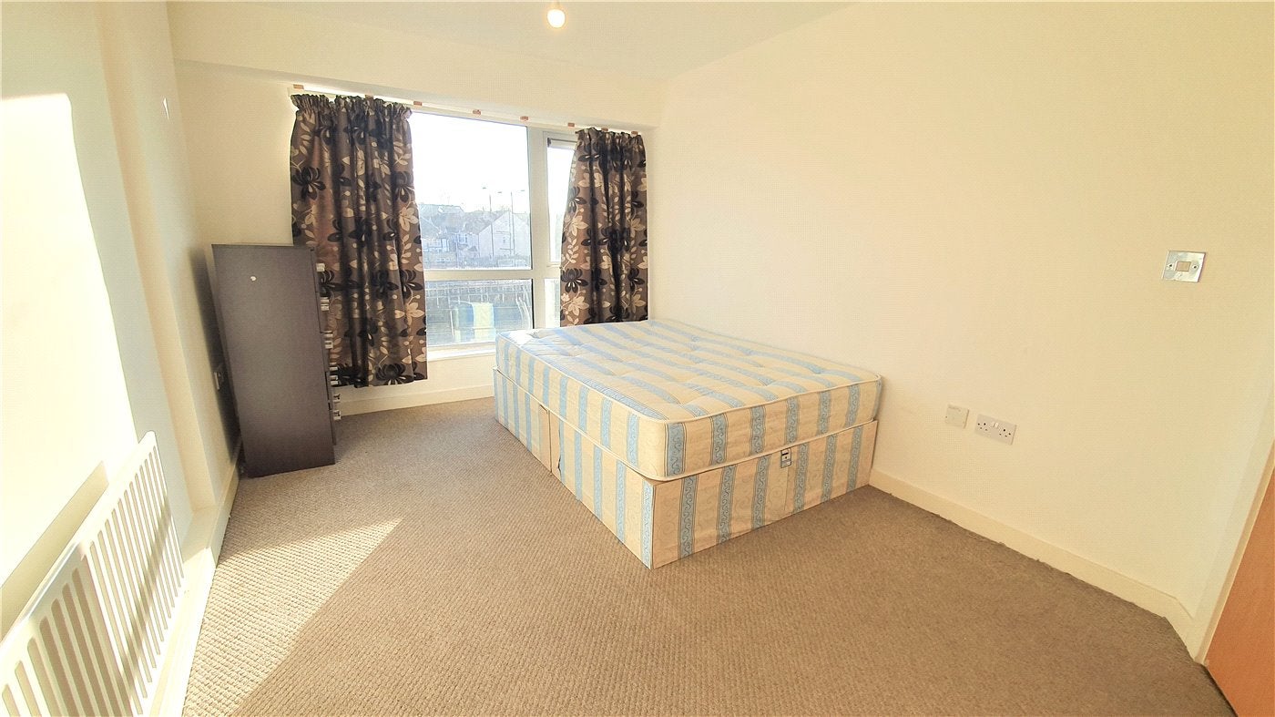 Flat College Road in Greater London