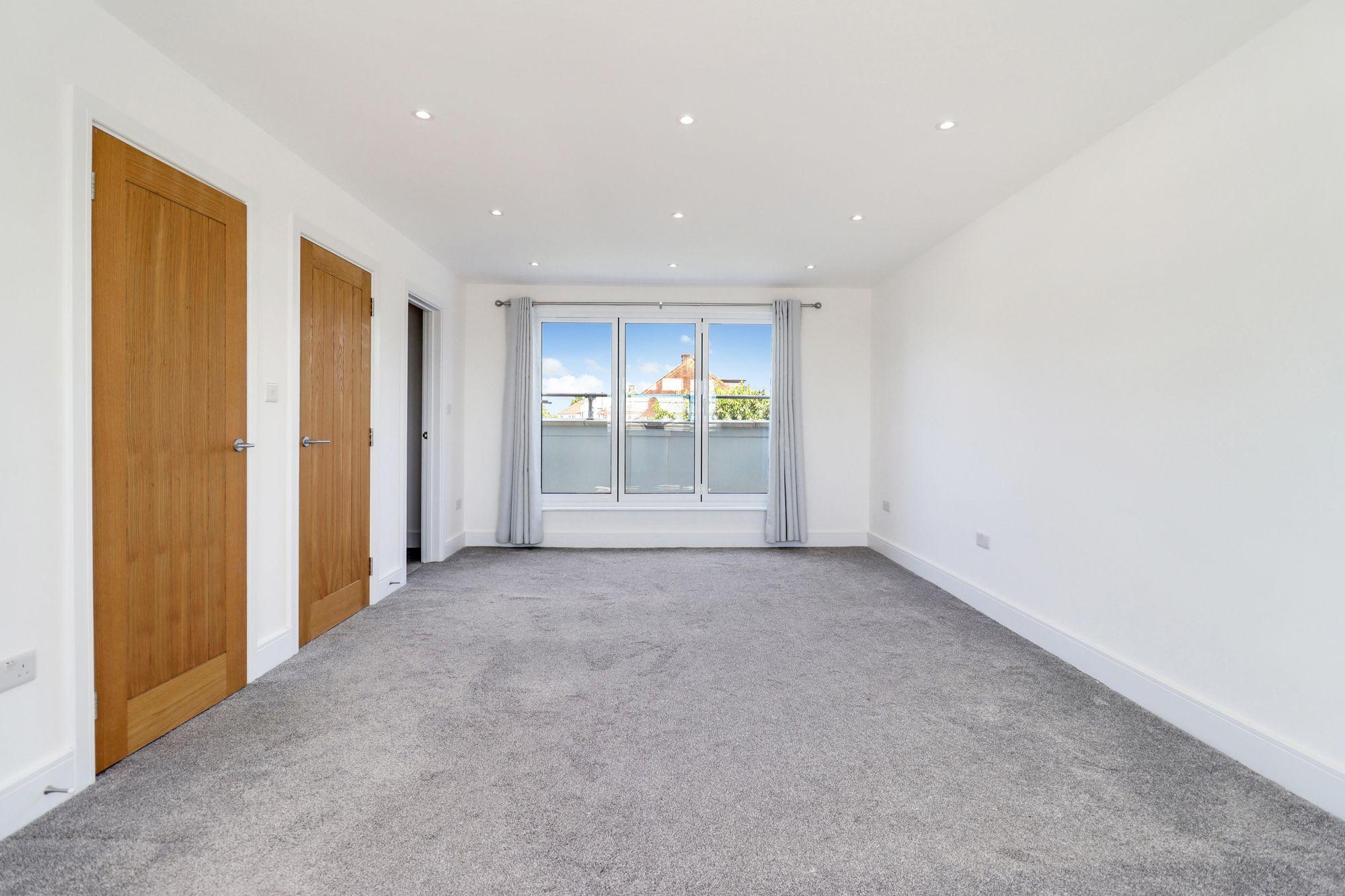 House Meadow Hill in Greater London