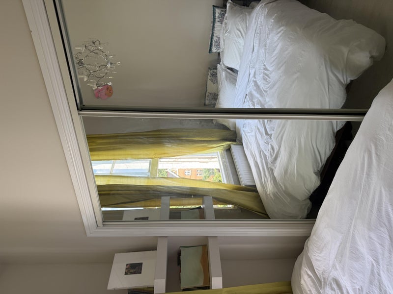 Room King Henry's Road in Greater London