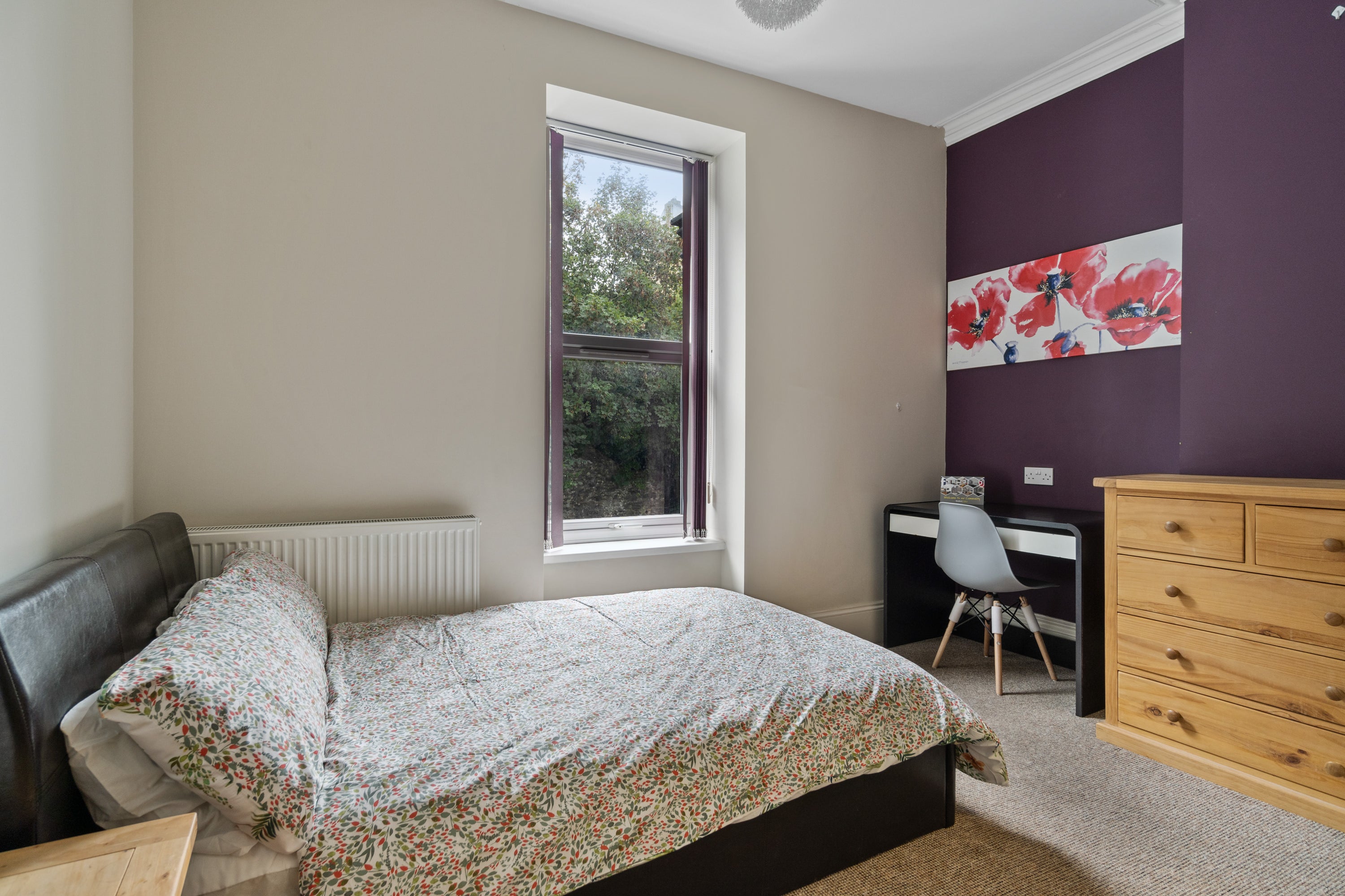 Room Houndiscombe Road in Plymouth