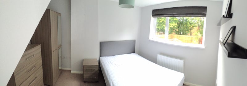 Room Ratcliffe Road in Metropolitan Borough of Solihull