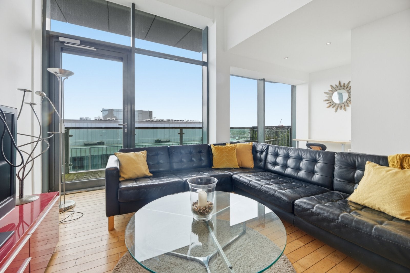 Flat Bothwell Street in Glasgow