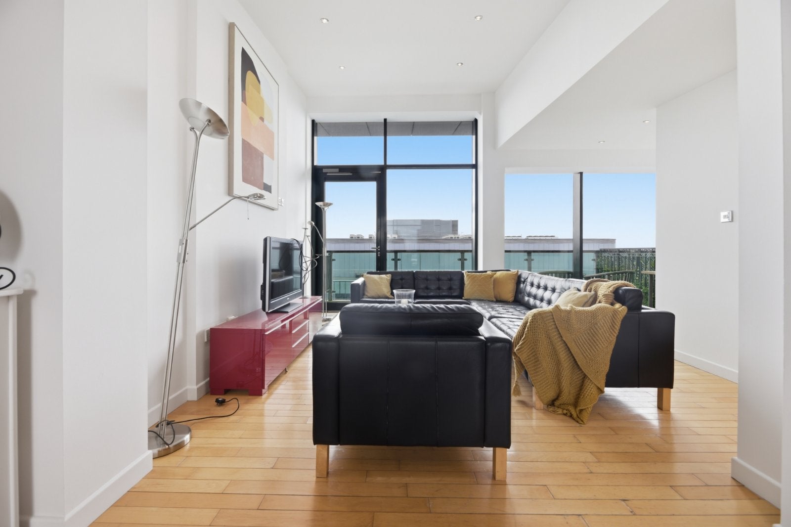 Flat Bothwell Street in Glasgow
