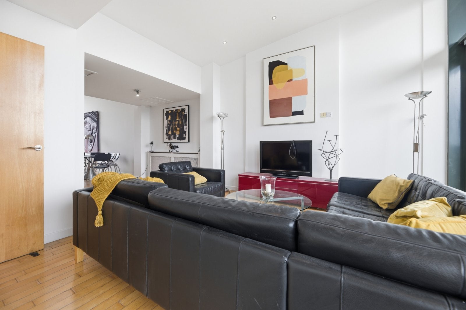 Flat Bothwell Street in Glasgow
