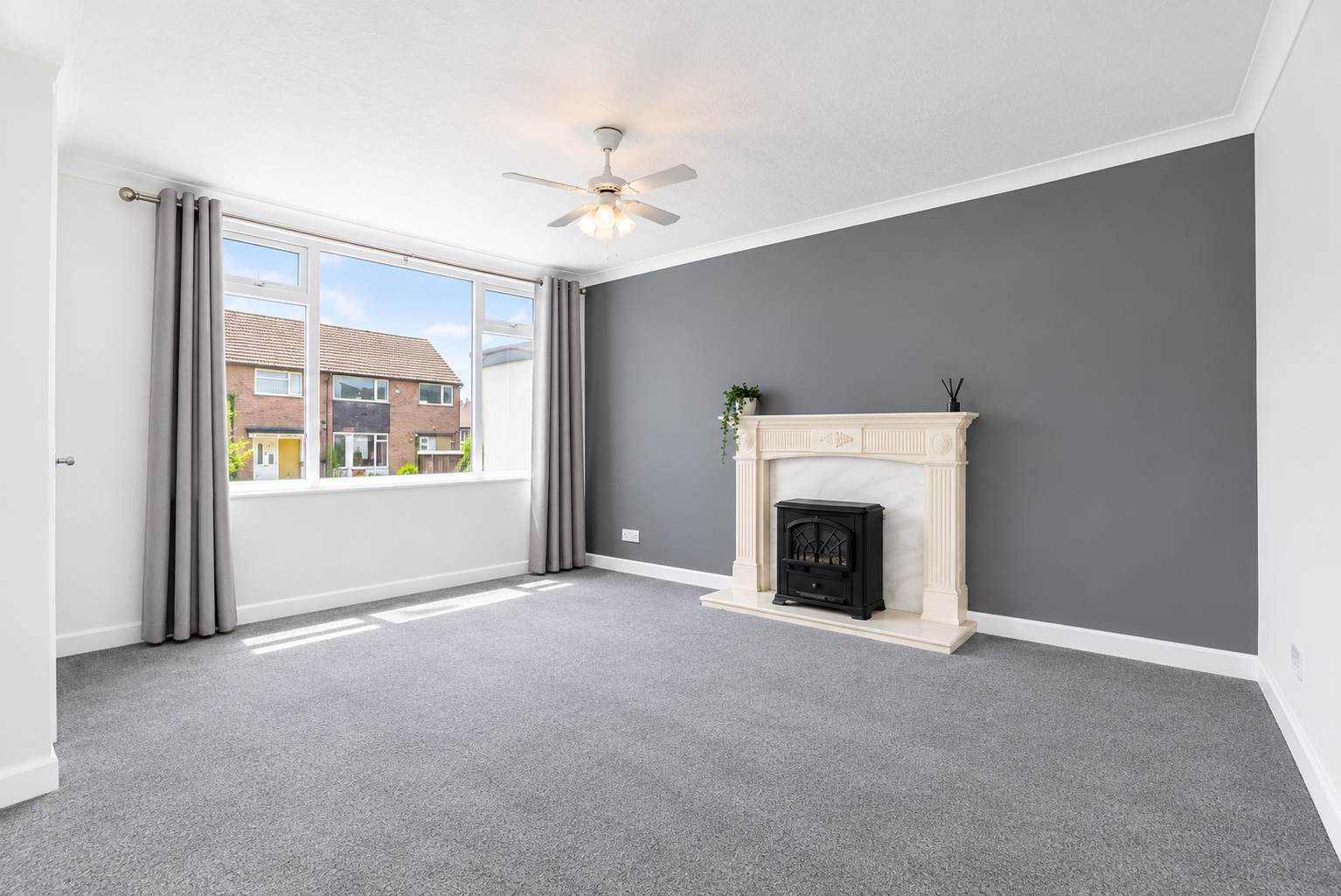 Flat Mulberry Mews in Greater London