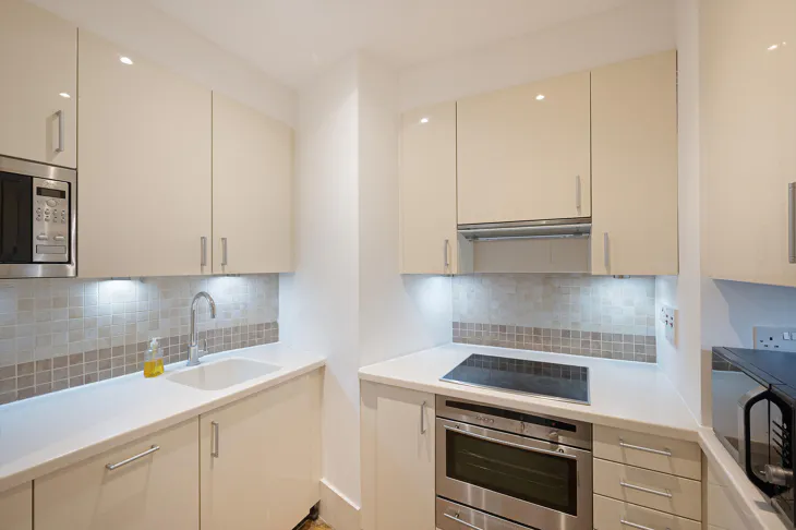 Flat Brompton Road in Greater London