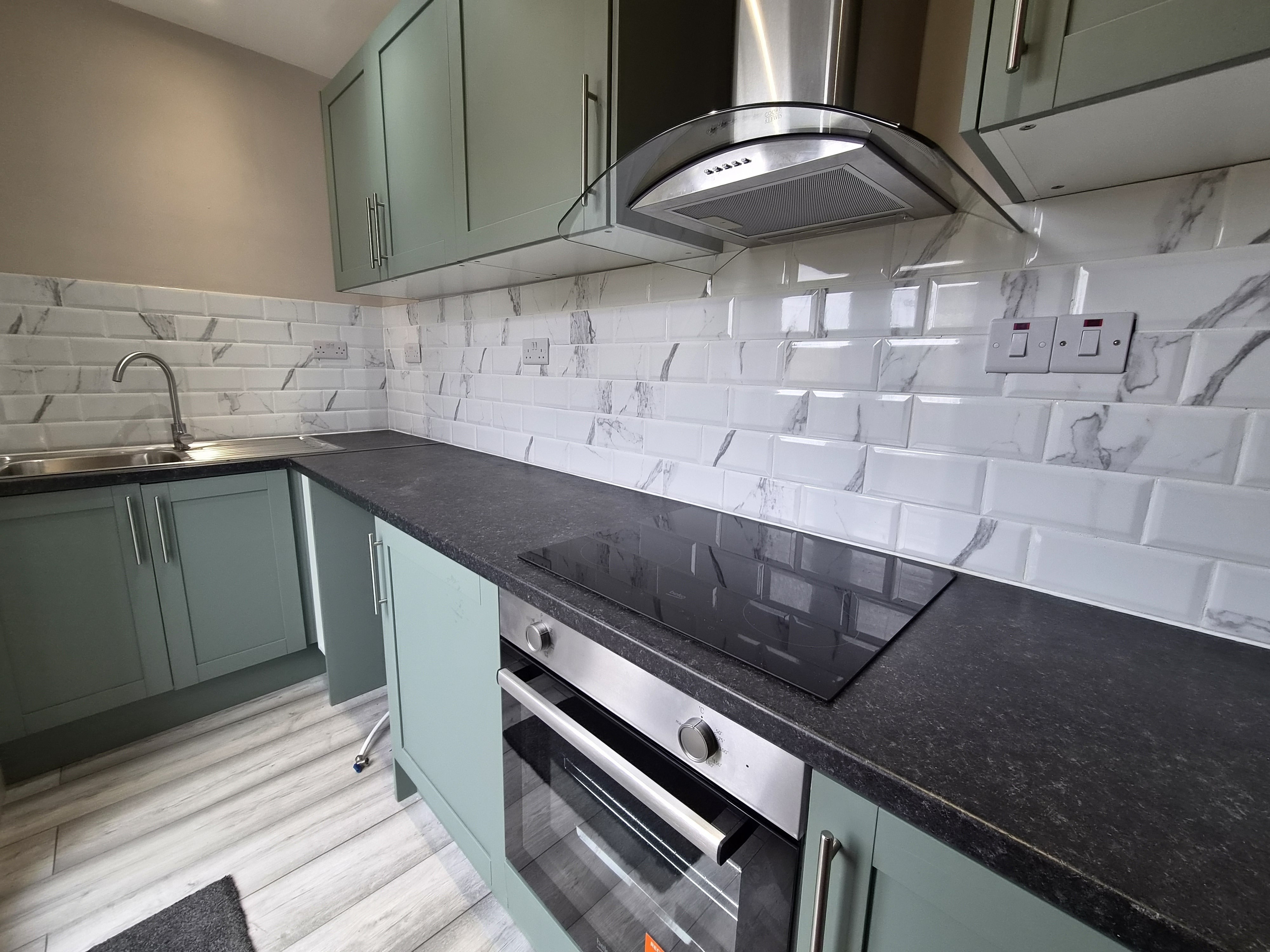 Room Rossmore Road in Poole