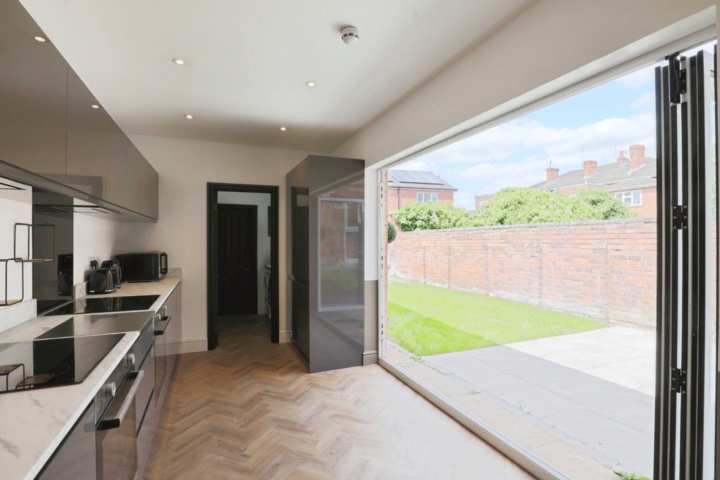 Room Bromyard Road in Worcester