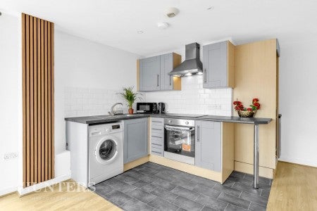 Flat Union Street in Royton