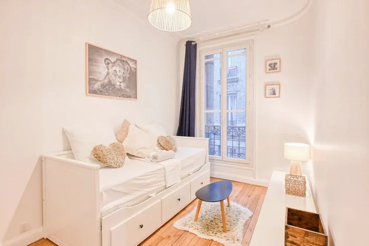 Appartement Rue Traversière à Paris