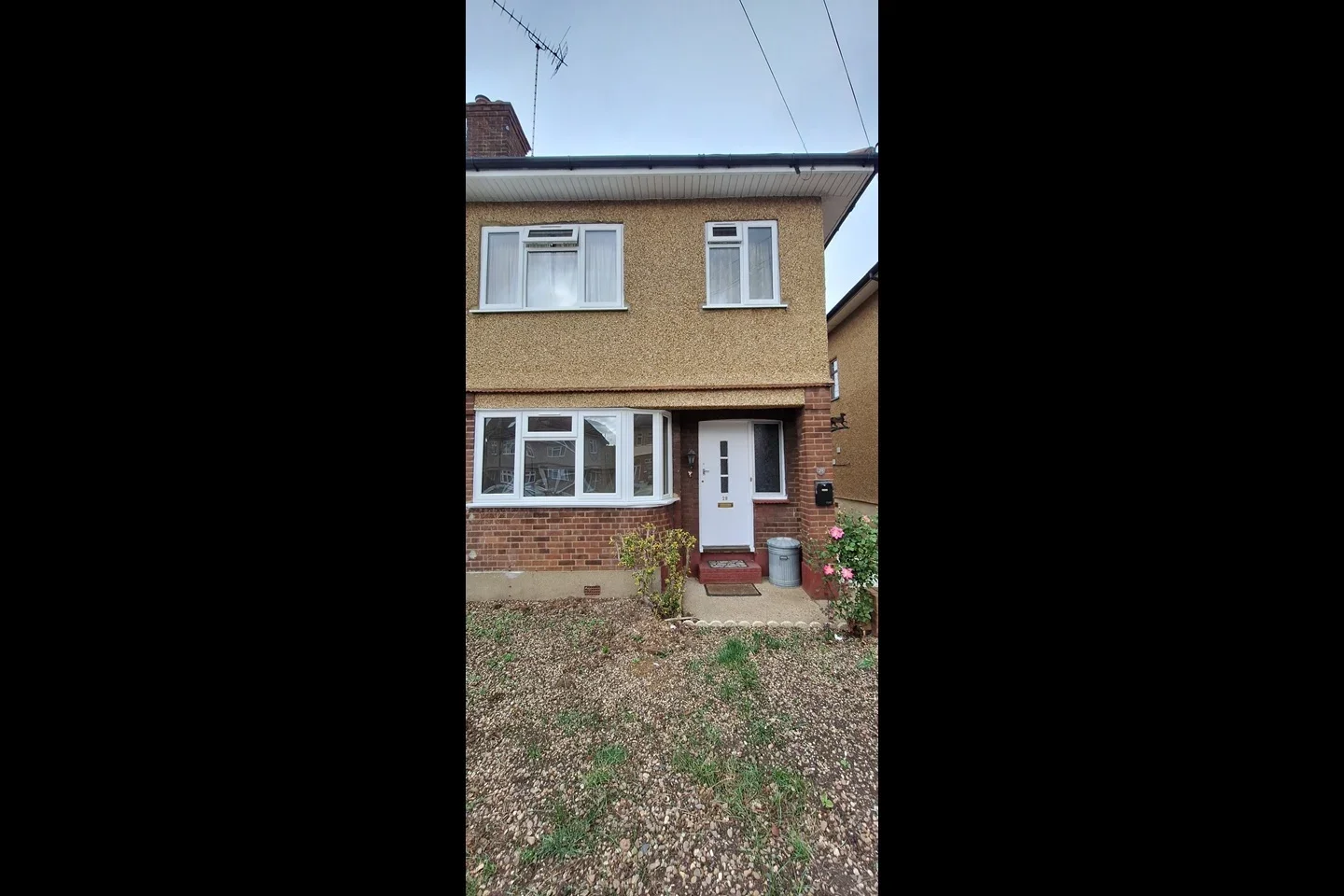 House Silvermere Avenue in Greater London