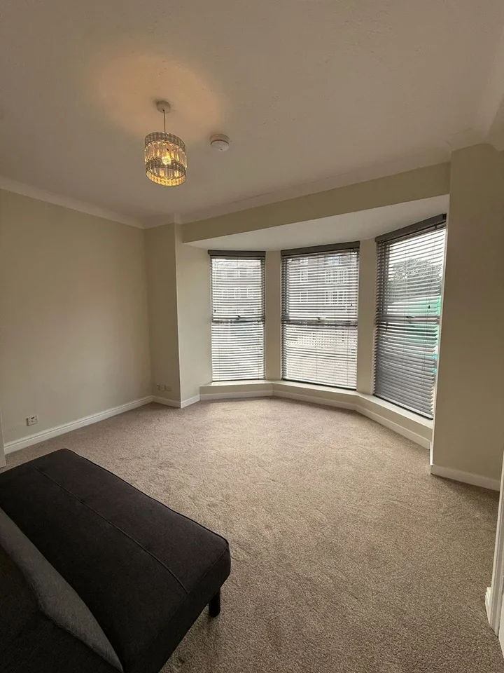 Flat Coniscliffe Road in Darlington