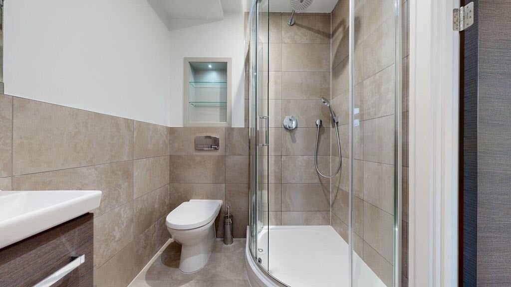 Flat Humphry Repton Lane in Greater London