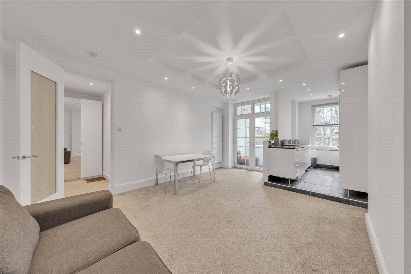 Flat Elm Tree Close in City of Westminster