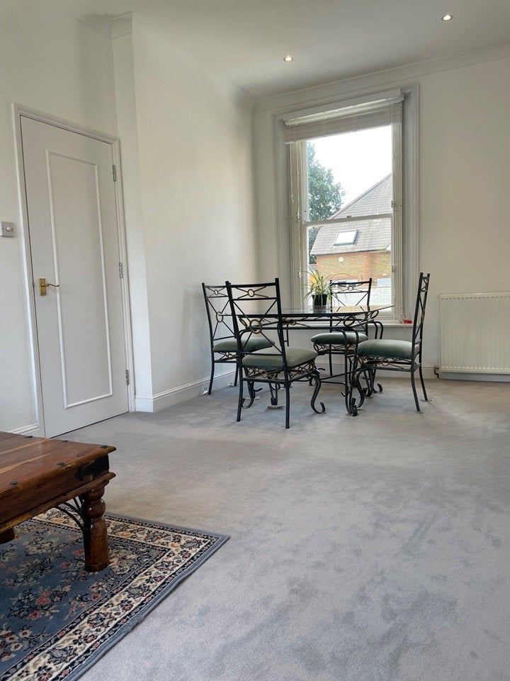 Flat Maclaren Mews in Greater London