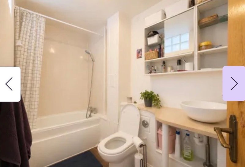 Room Mile End Road in Greater London