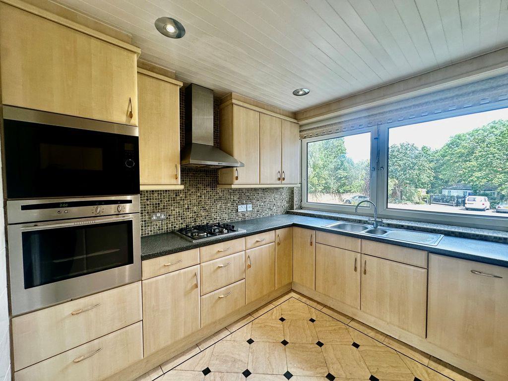 Flat Sheldon Avenue in Greater London
