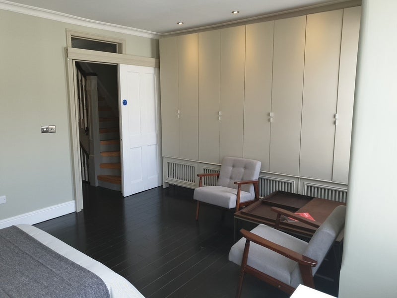 Room Bickley Street in Greater London