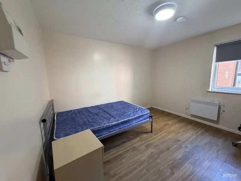 Room Dantzic Street in Manchester