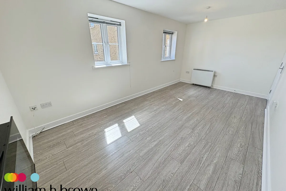 Flat Holden Close in Braintree