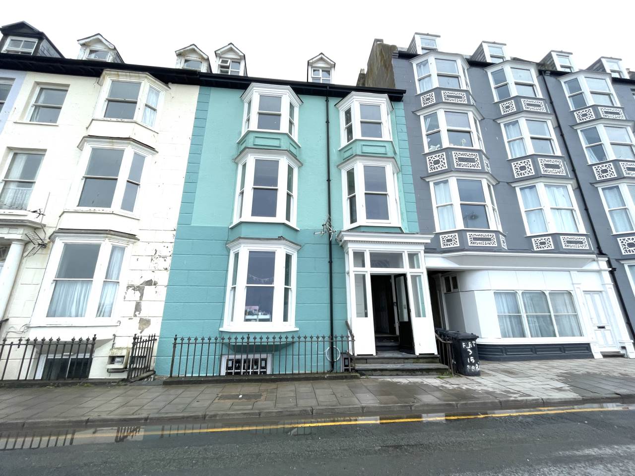 Flat Marine Terrace in Aberystwyth