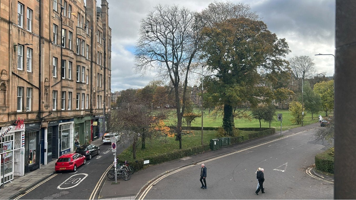 Flat Bruntsfield Place in City of Edinburgh