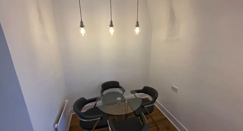Flat Rosemount Place in Aberdeen City