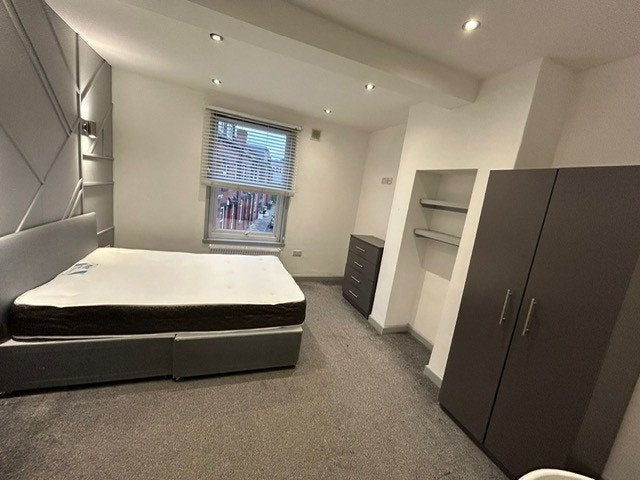 Flat Thornville Street in Leeds