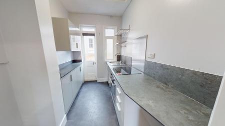 Flat Belmont in Brighton