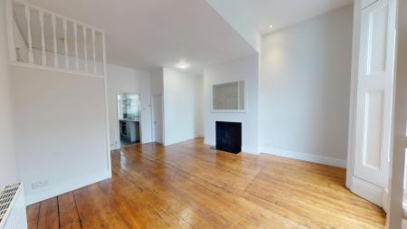 Flat Belmont in Brighton